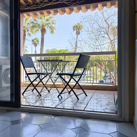Loft Vue Avec Terrasse Privee — Quartier Port Vauban, | 2 Min Gare | Plages A Pied Appartement *